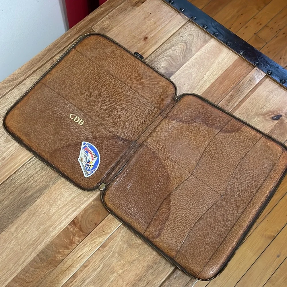Louis Vuitton Vintage Documents Case.